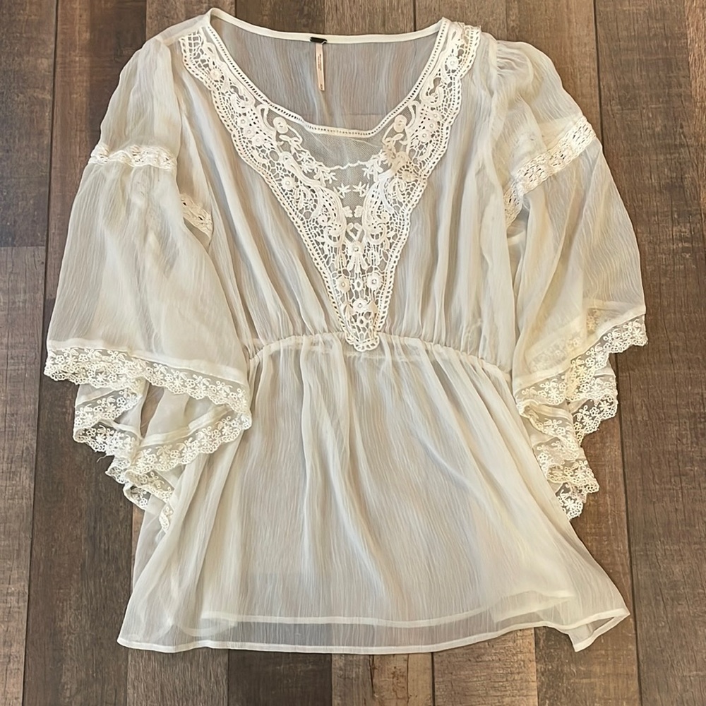 Sheer free people blouse cream M
